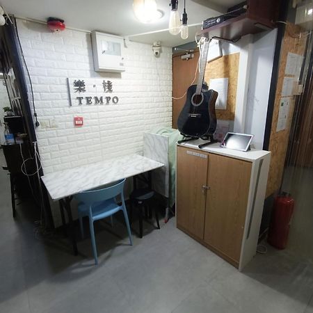 Tempo Inn West Kowloon Hsr Station Hong Kong Exterior photo